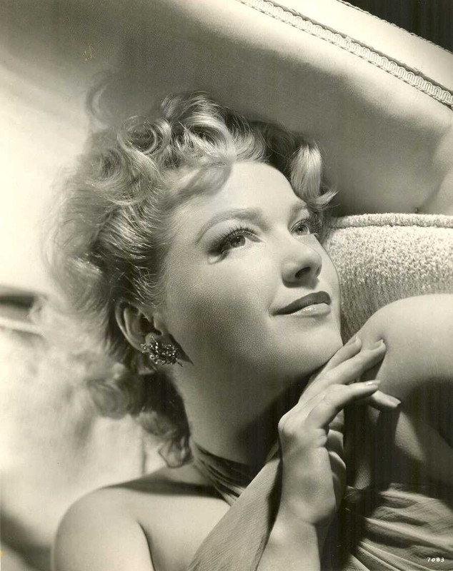 Anne Baxter b15