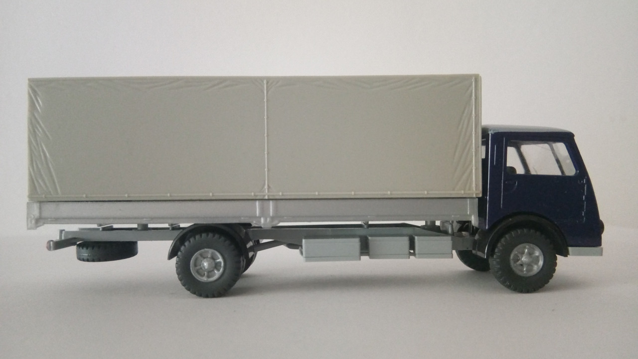 Mache (9256)