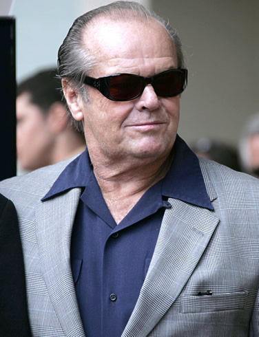 Jack Nicholson 2024 Dunkelbraun Haar & Alternative Haarstil.
