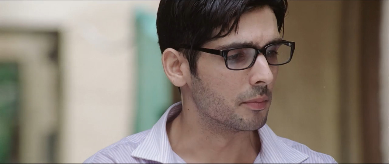 Sharafat Gayi Tel Lene 2015 WebRip [Hindi + Tamil] 480p 720p ESub Screenshot