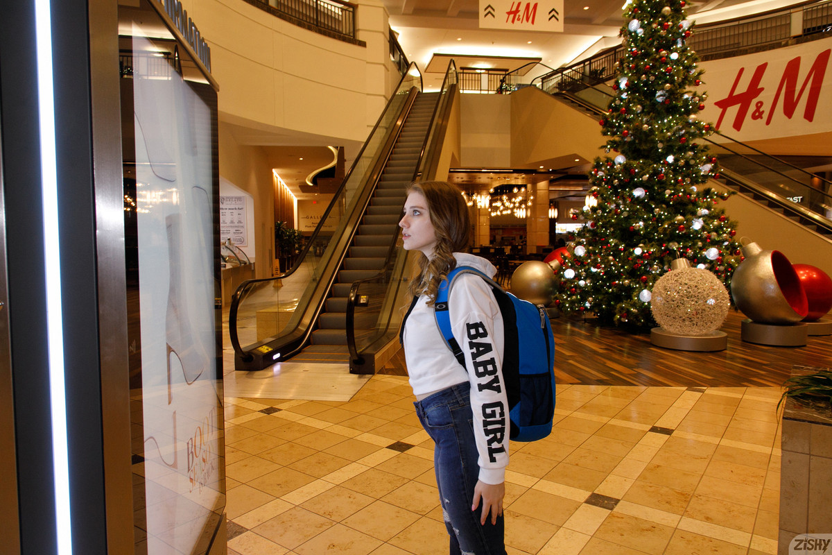 full_067_1032011603210186