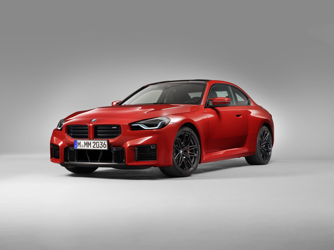 P90481946_highRes_the-all-new-bmw-m2-s