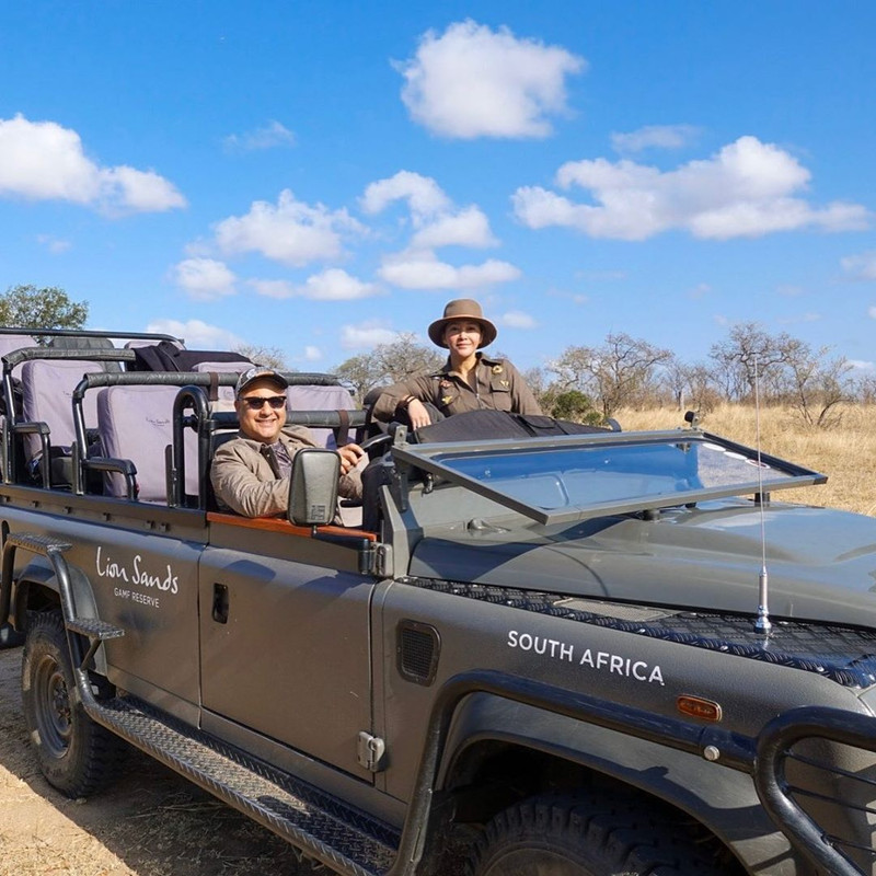 Maia dan Irwan liburan ke Afrika Selatan