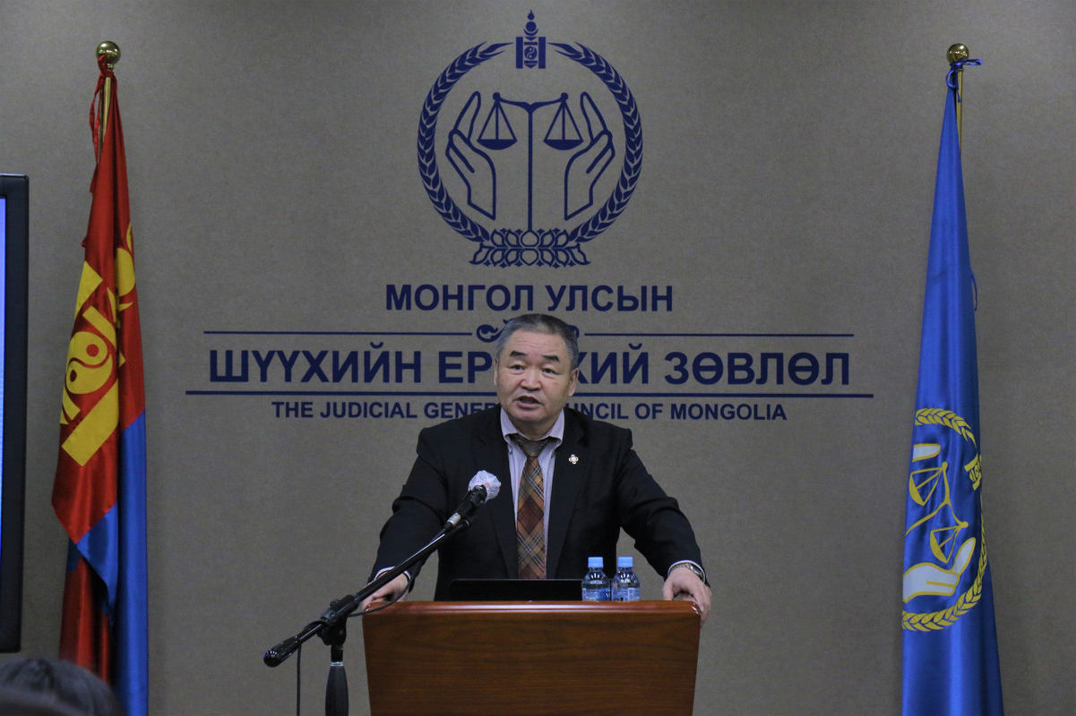  Шүүх дэх эвлэрүүлэн зуучлагчдад зориулсан давтан сургалт эхэллээ
