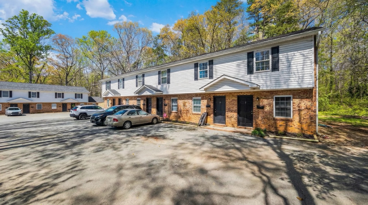 Ethel Apartments | 12 Units