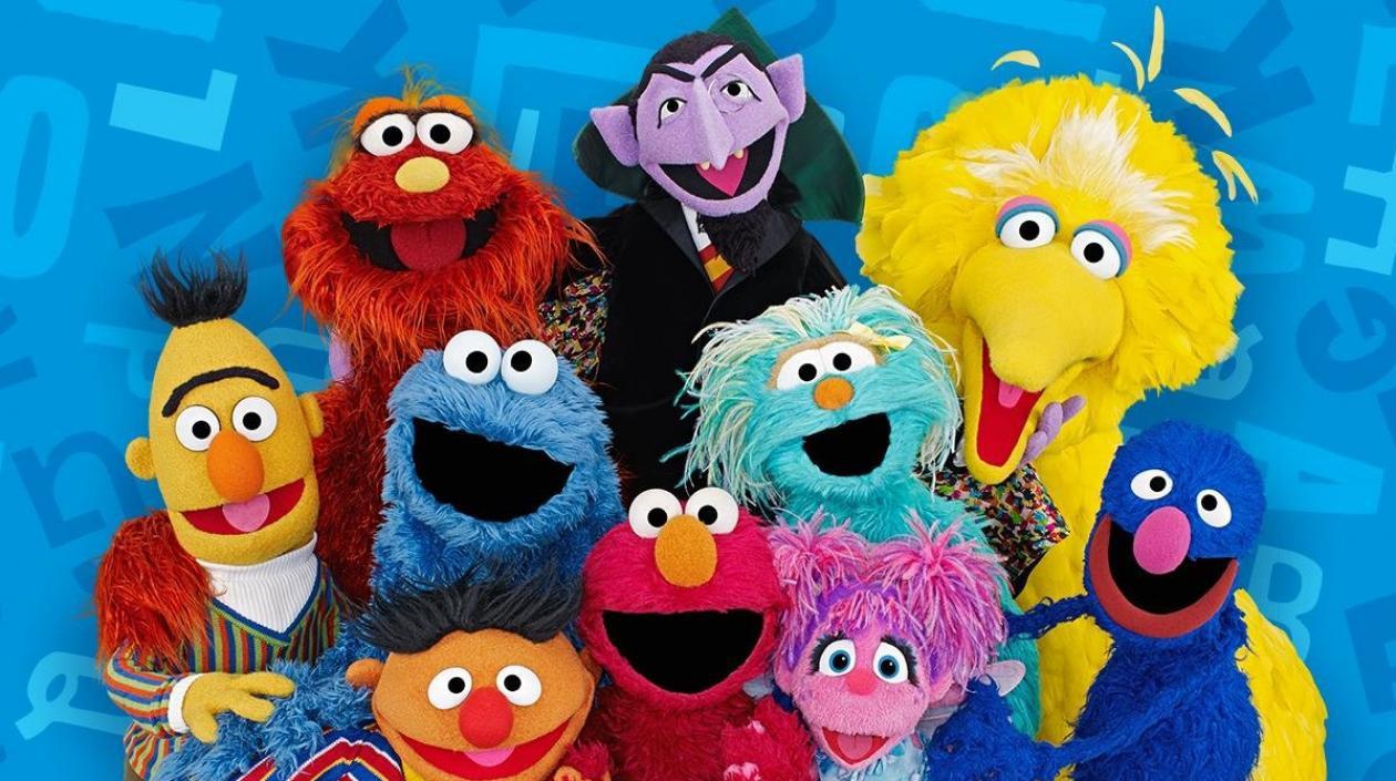 Plaza Sésamo presenta nuevo personaje en silla de ruedas