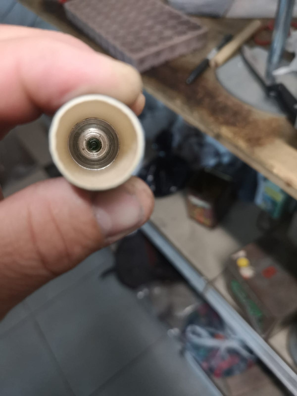 AFE65DA7-E161-46DF-9D68-F429BAF09A32