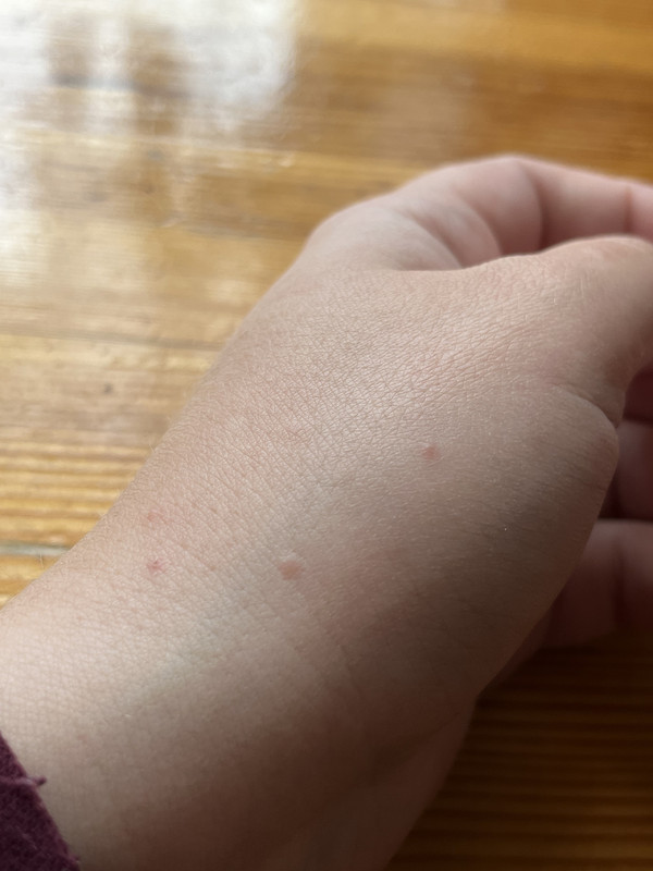 933A98D9-0B7D-4B59-8621-9C8D5AEE35A9