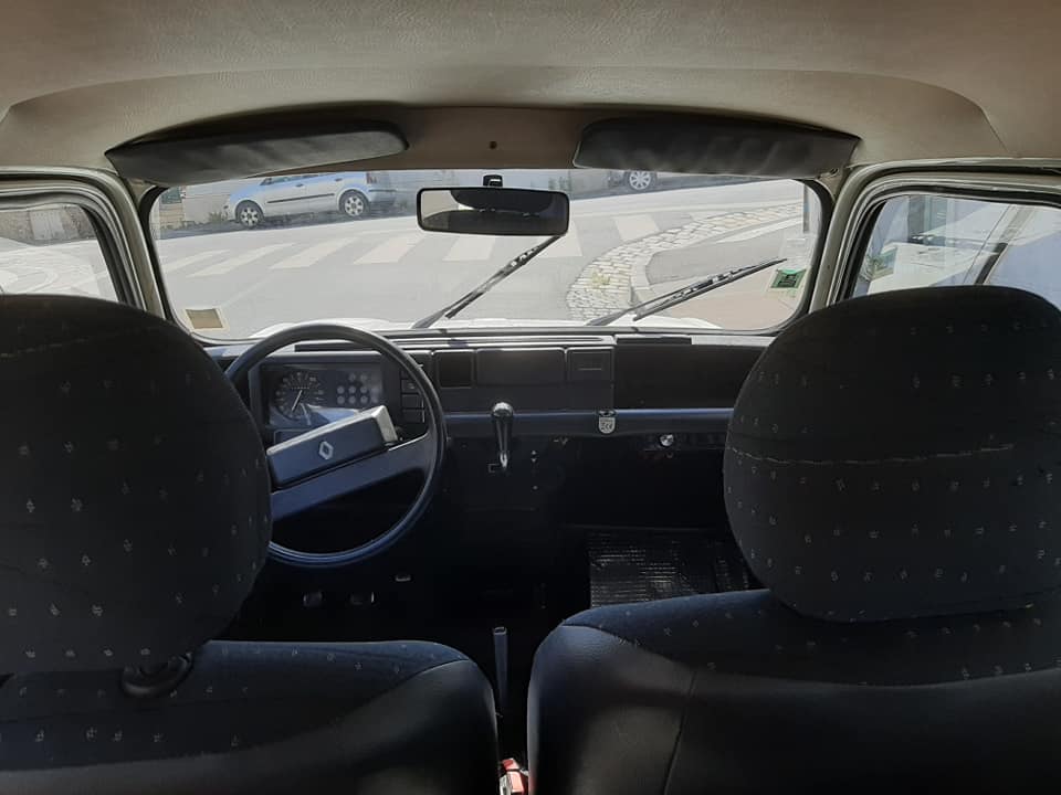 A5964135-4F4C-44B3-B092-A2AE7489ECD1