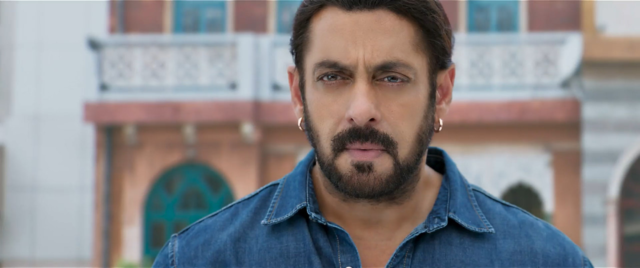 Kisi Ka Bhai Kisi Ki Jaan 2023 WebRip [Hindi] 1080p 480p 720p ESub Screenshot