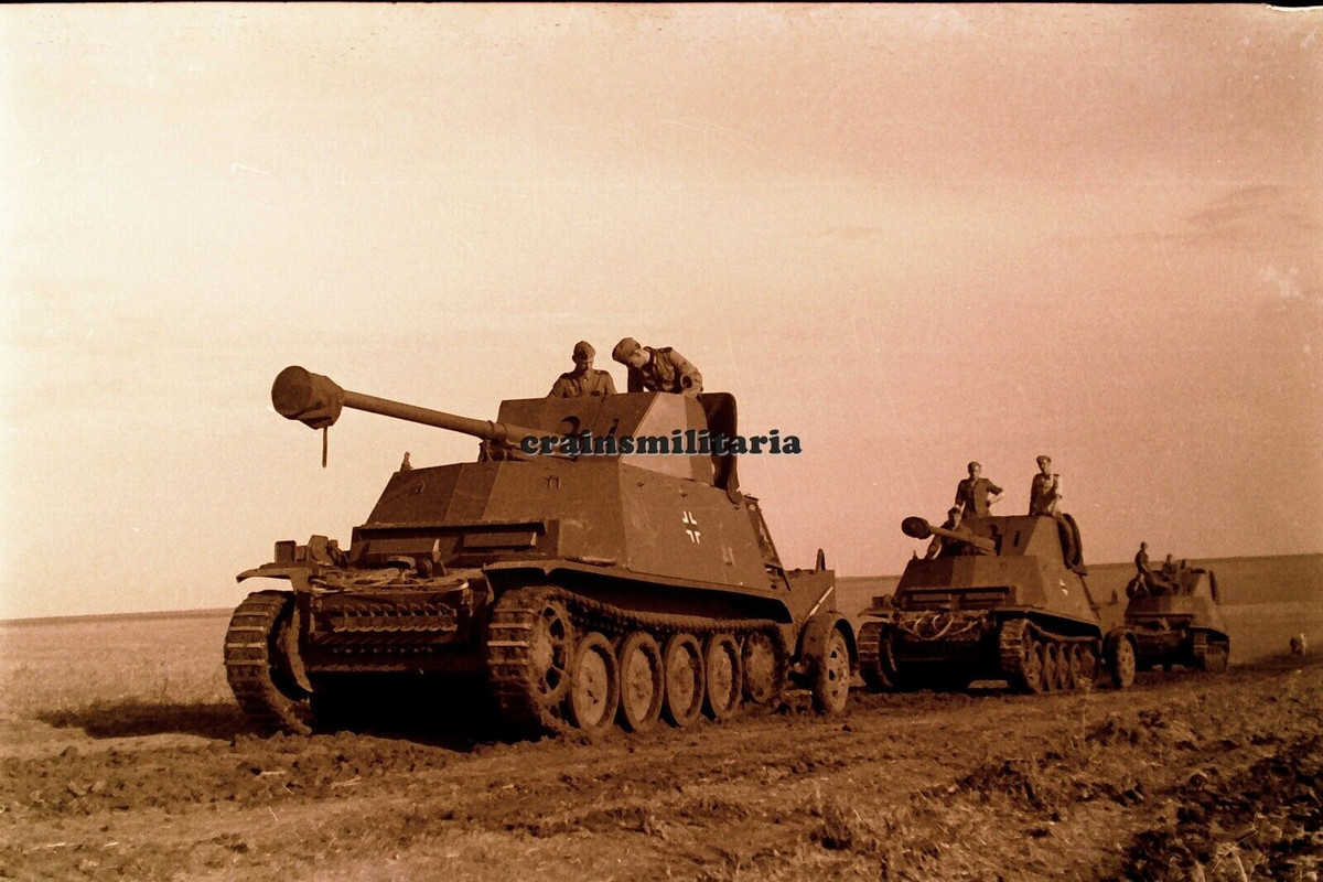 Foto Jagdpanzer MARDER II Panzer Panzerjäger Tank in Russland