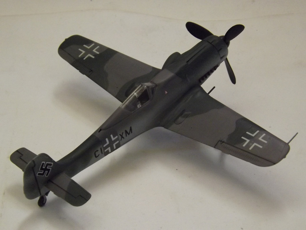 Dragon 1/72 Ta-152 - COMPLETED - Focke Wulf FW 190 STGB - Britmodeller.com