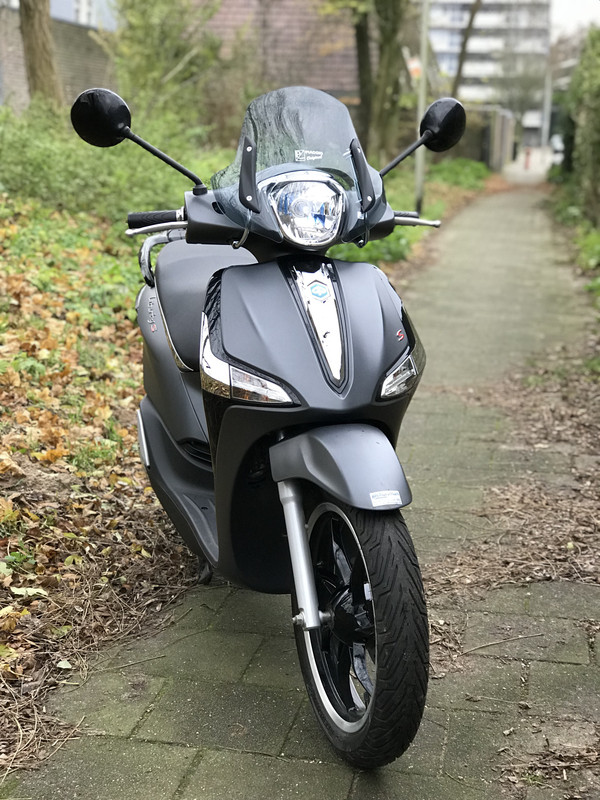 A93133B1-D990-41C7-8705-55128F0BB3FF