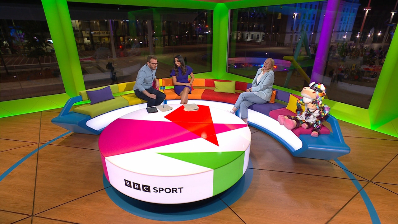 Tonight at the Games_20220805_22402340.ts_snapshot_00.19.30.978