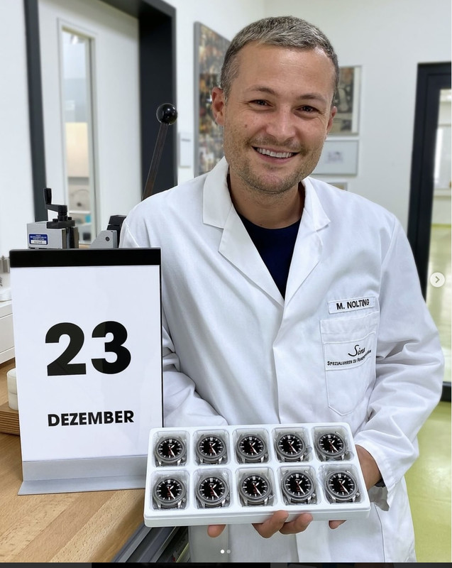 A744B442-EBCA-42E7-8A50-D320E42C0119