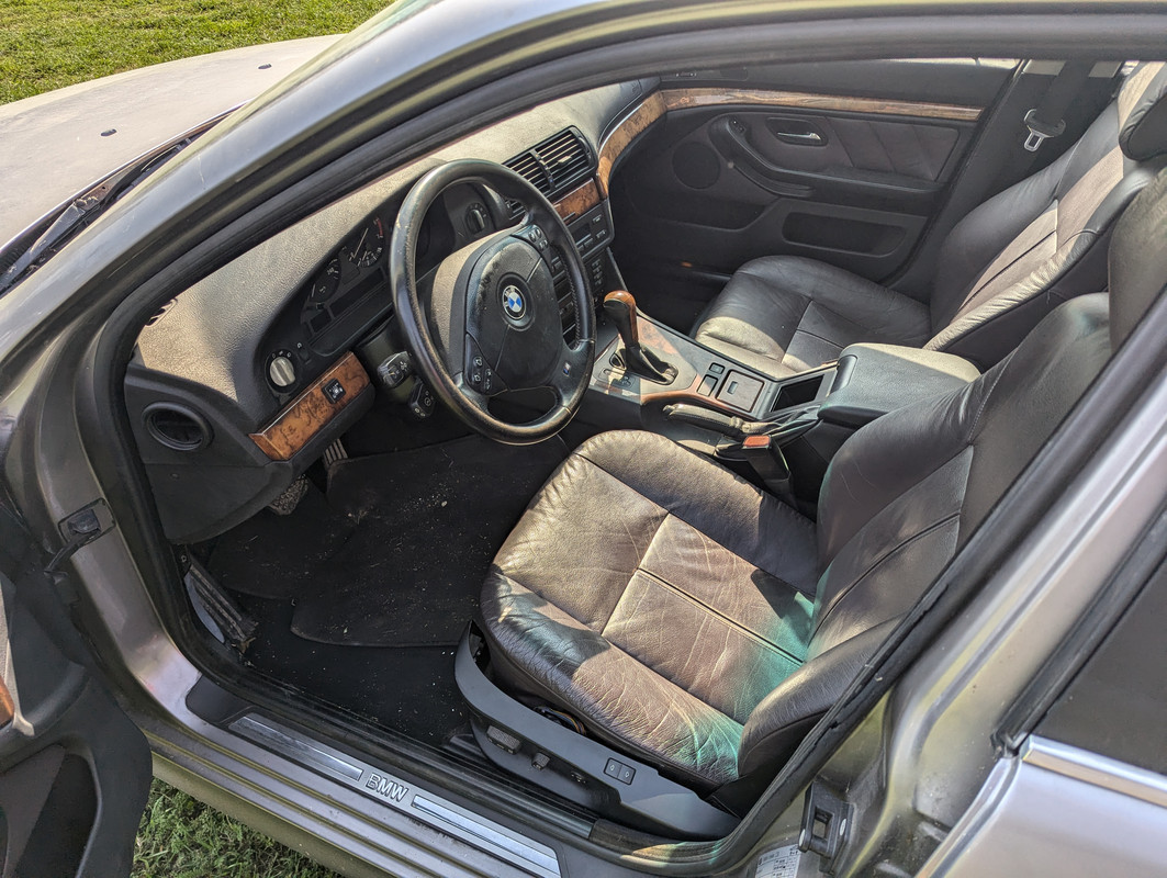 PXL_20240901_085647725