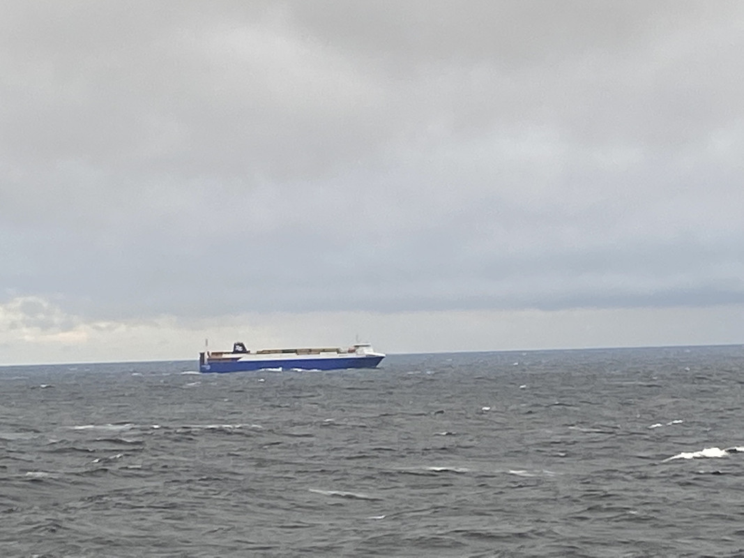 FBB74995-CAB6-4BB7-84AD-24A3ED1486E5