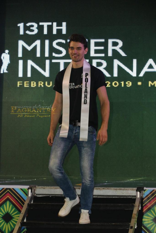 2018 - 2019 | Mister International - Mister Supranational | Poland | Tomasz Zarzycki - Page 2 52033870-2186065738117555-3081211423641042944-o