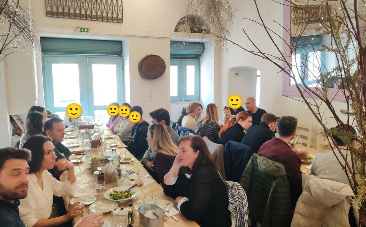 IMG-52de1925a443d4ab24191d8cd17966ea-V (1) (1) (1)