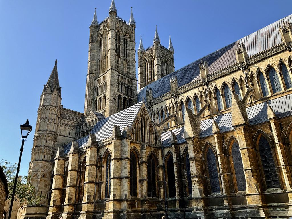 Пёстрая лента. Путешествие по сельским дорогам Англии в мае 2025 г.