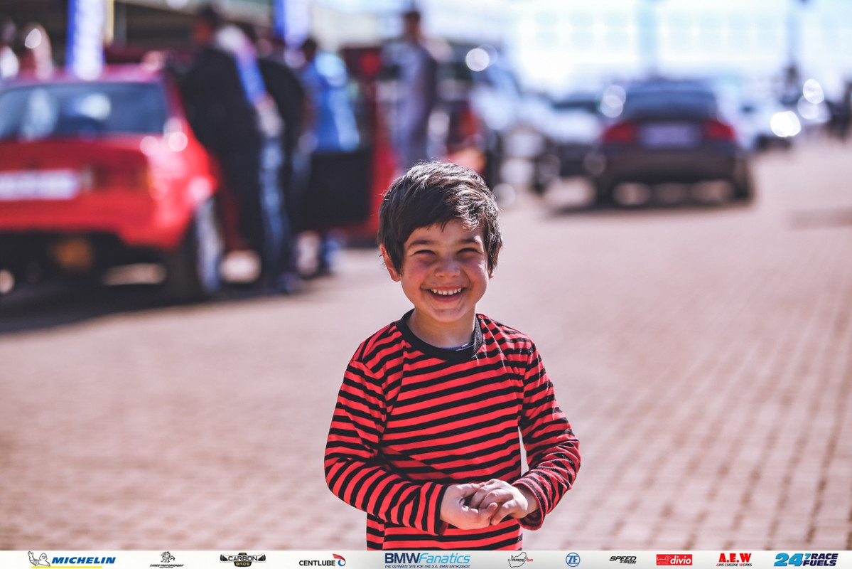 BMWFanatics RD19 Divio (150)