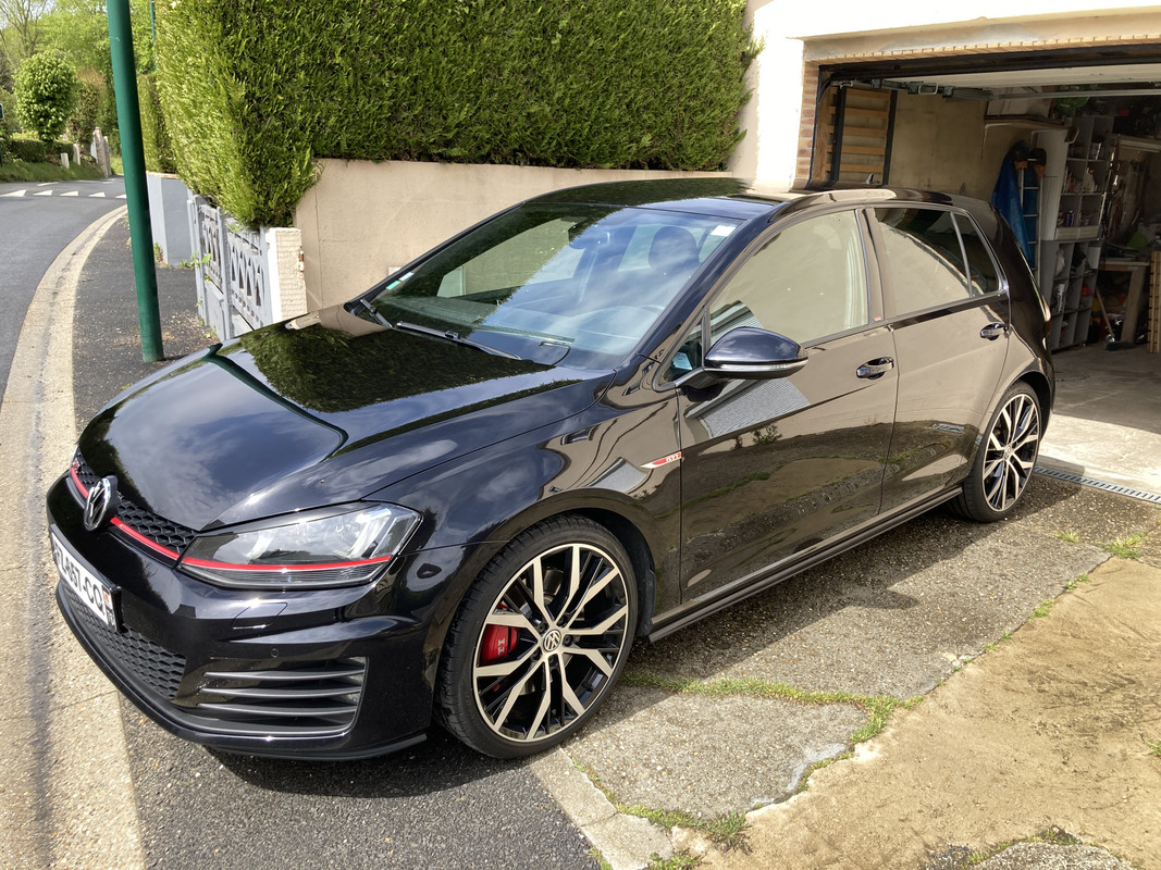 EC23736D-280C-4C28-93B4-3A5FA524C0FD