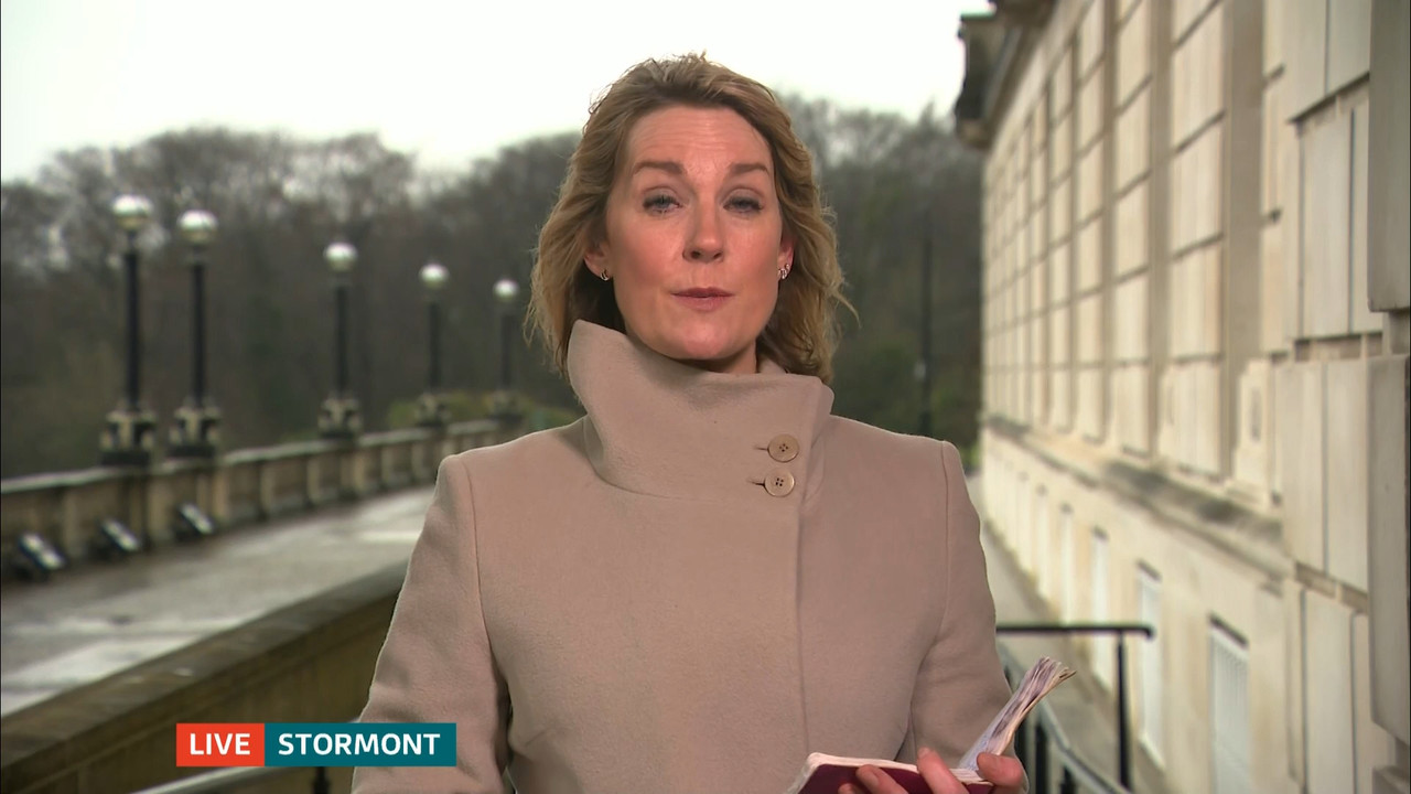 ITV Lunchtime News_20220311_13301355.ts_snapshot_14.30.359