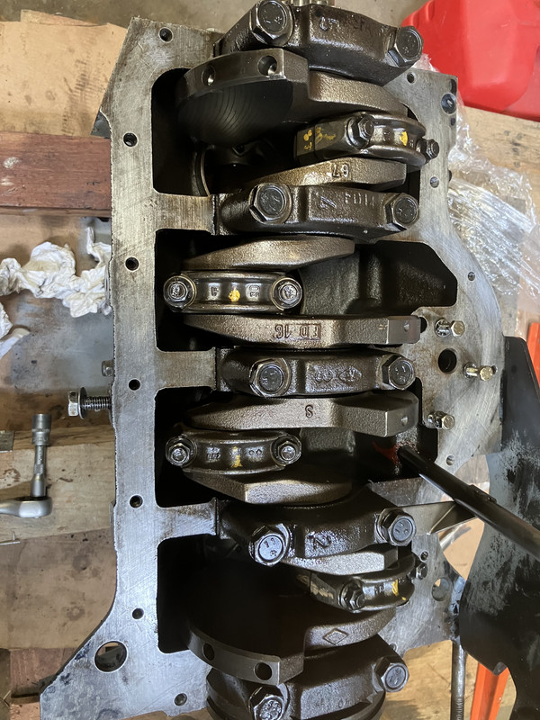 8A2EEE27-7E53-4B22-AD8F-018E8CF40B04