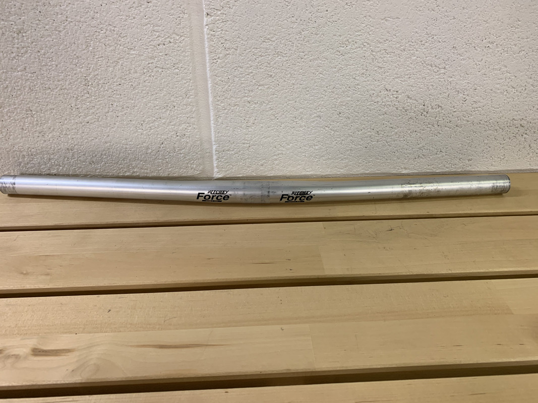 6D9C8C9E-5C6D-44C4-8270-6E85DCF7D552