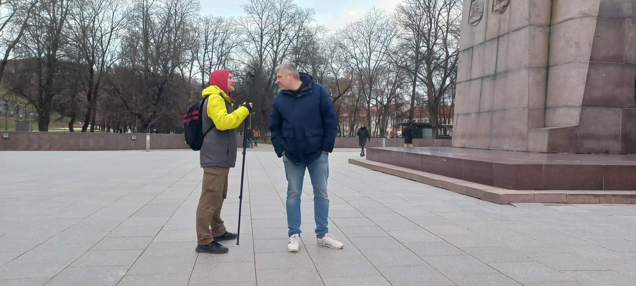 Valdas Bartkevičius: atsipiskite nahuj ir dirbkite kovodami su rusizmu kuris neišnyko per 33 nepriklausomybės metus, padėkite Ukrainai laimėti, nugalėdami rašizmą čia