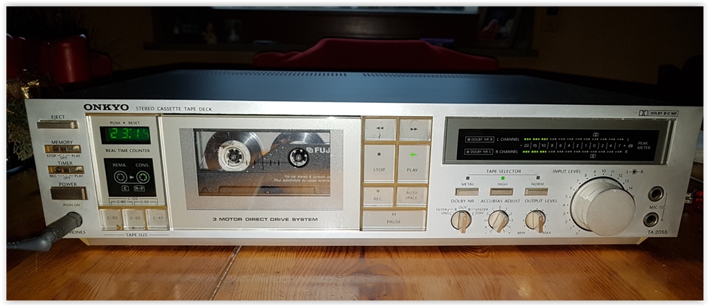 [Bild: Onkyo-TA-2055-9.jpg]