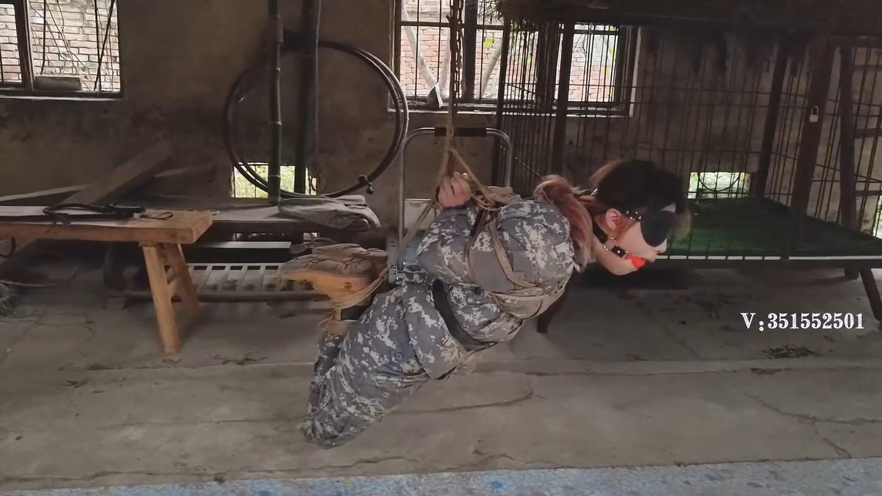 一绳所爱 神秘女特工逃亡受难.mp4_20231128_185401.848