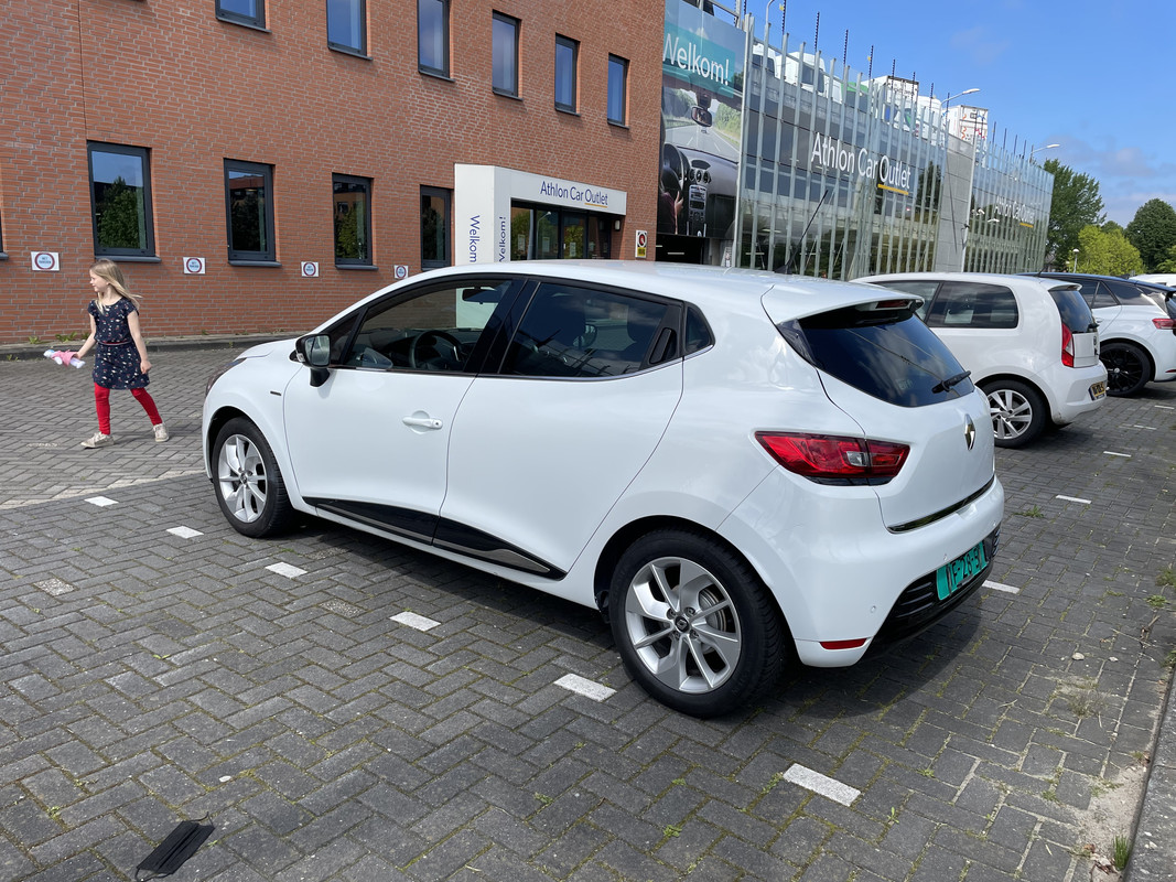 B9115A2E-3B15-4888-BC51-D875FC254E07