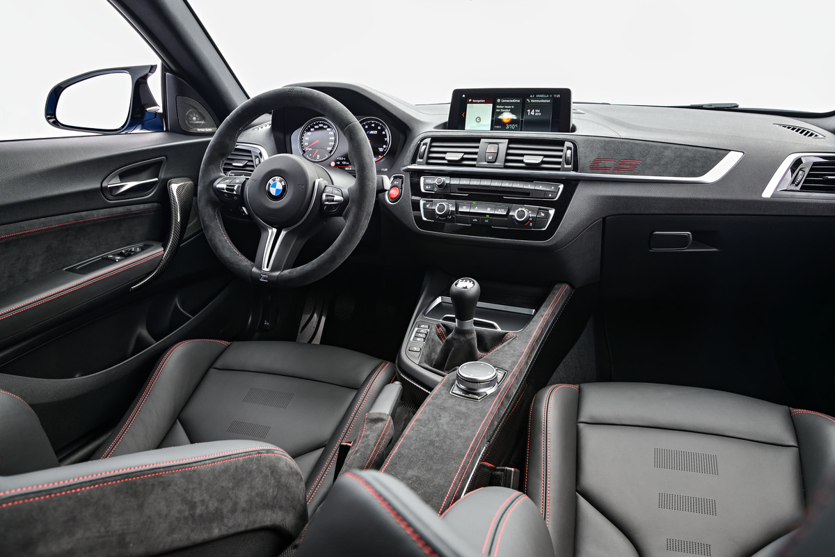 P90374235_highRes_the-all-new-bmw-m2-c