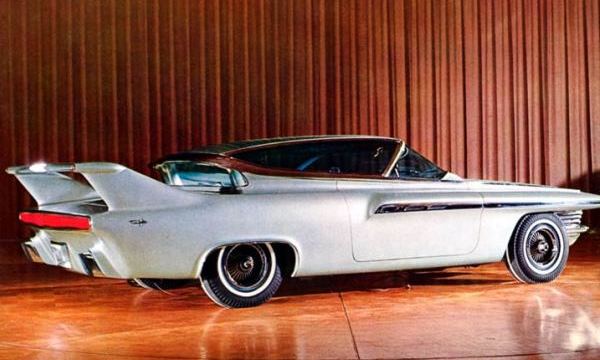 1956 Chrysler turbine car 1962-Chrysler-Ghia-Turboflite-Right-Rear-1