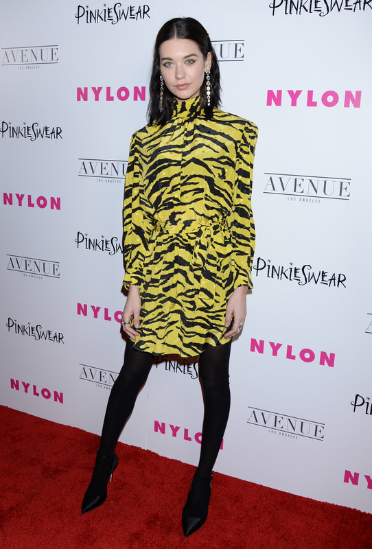 amanda-steele-nylon-young-hollywood-party-in-hollywood-52218-8