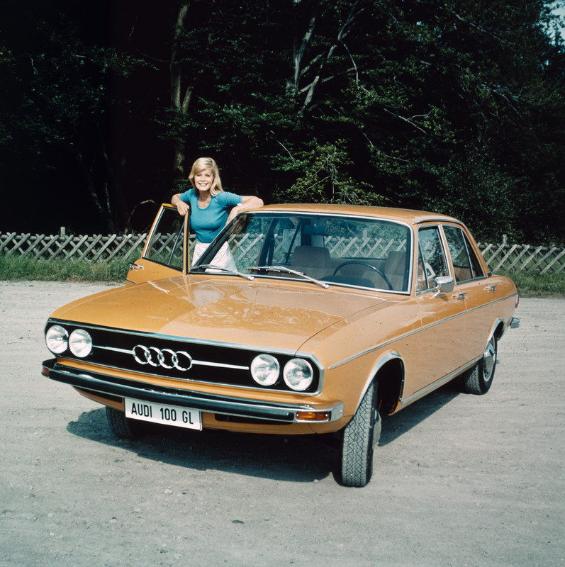 Audi-100
