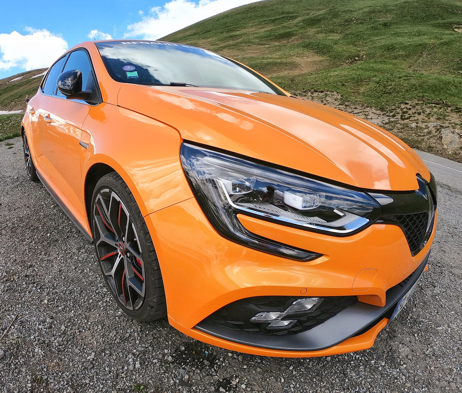 E3E05451-D0E8-403C-8C77-762B82F5E2A4