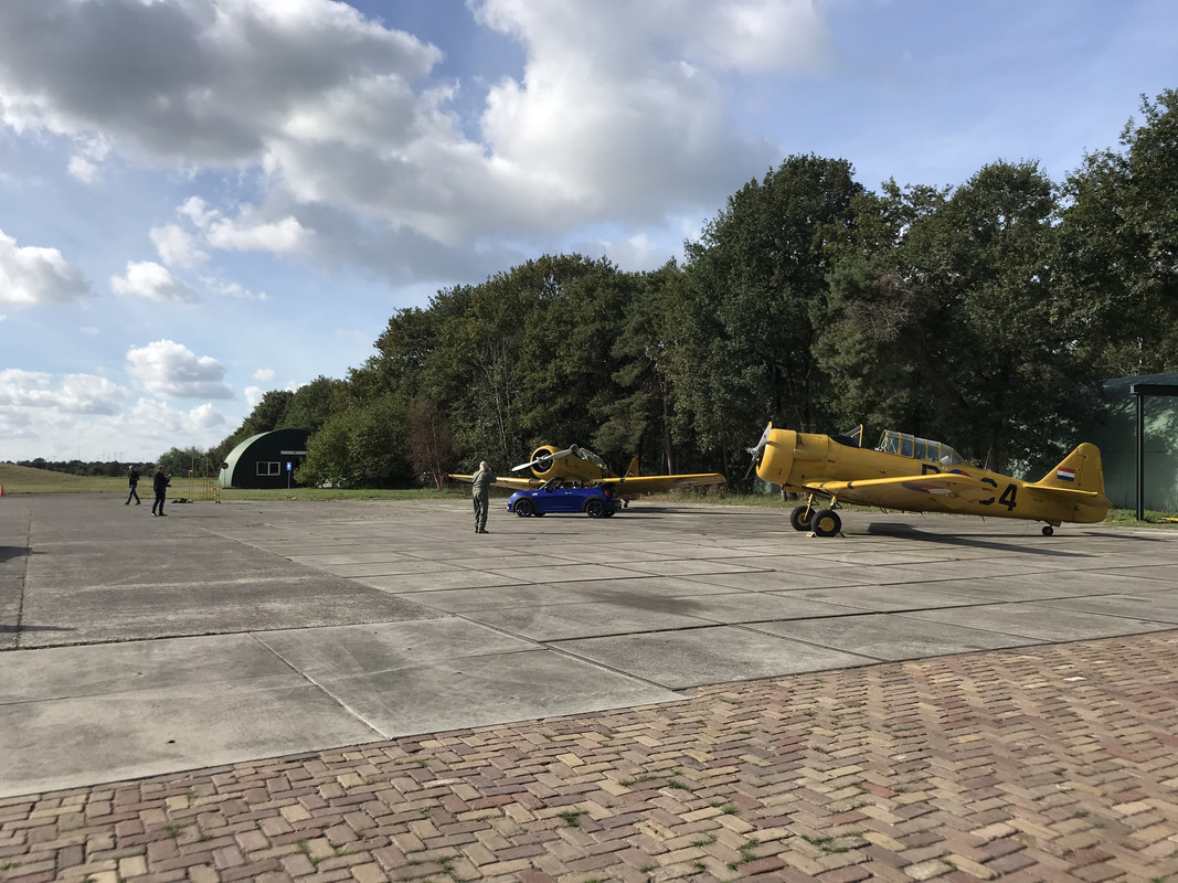 3D076440-3699-4251-9194-66AD7E43224E