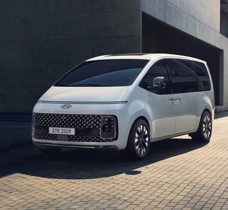Hyundai Staria