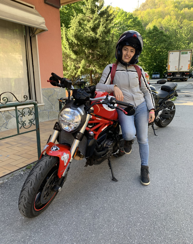 8B41C2D7-76F6-461D-834A-F7B1CC6D20E6