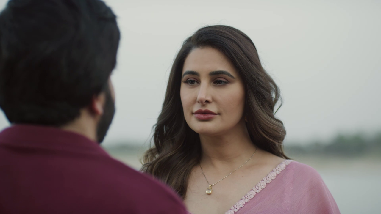 vlcsnap-2023-11-26-19h23m58s307