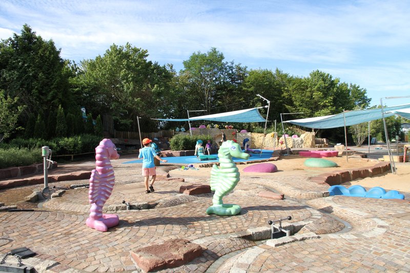 50 sombras del verde en Suiza y Alemania - Blogs de Suiza - PLAYMOBIL FUN PARK (con protocolo covid) - NOCHE EN NUREMBERG (4)