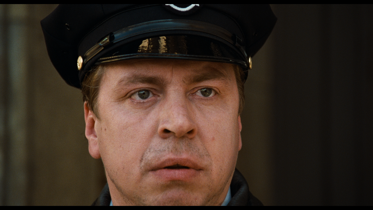 Lola rennt 1998 2160p UHD Blu-ray Remux HEVC DV DTS-HD MA 5.1-HDT.mkv_snapshot_01.01.59.633