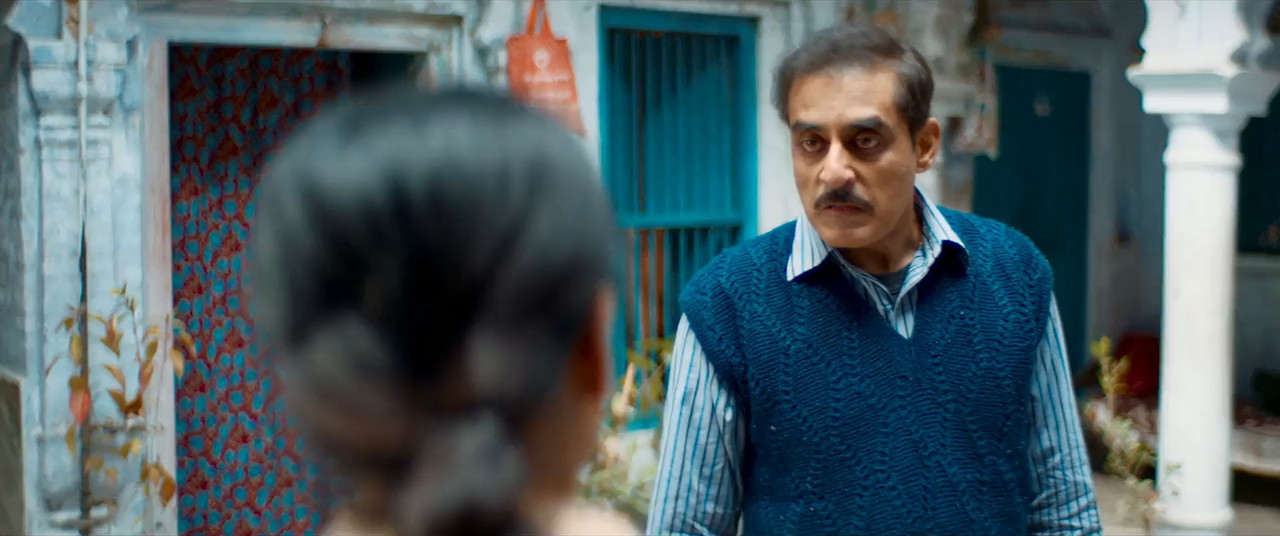 Main Ladega 2024 WebRip [Hindi] 480p 720p ESub Screenshot