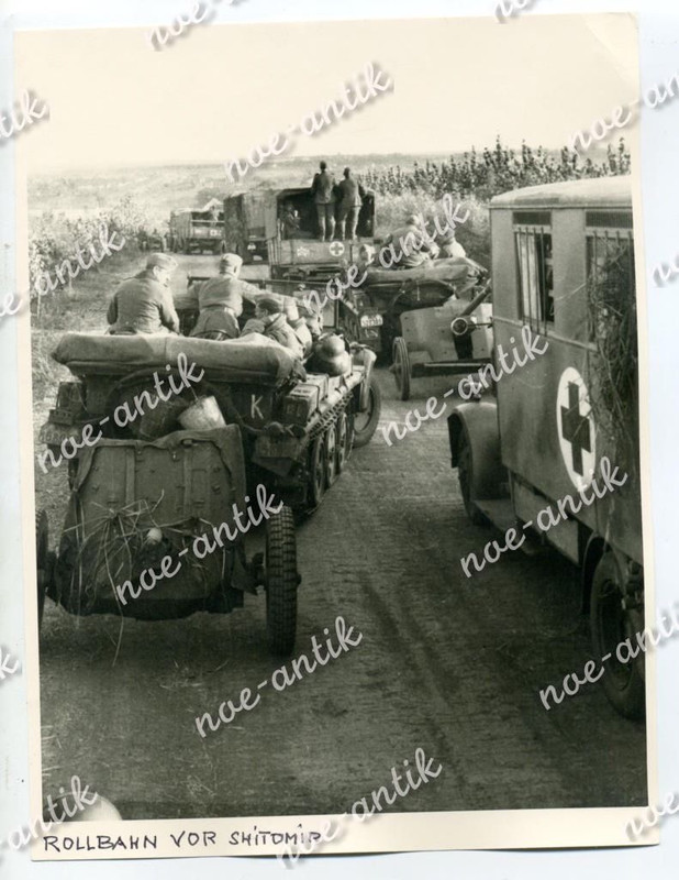 Foto Panzerjäger Abt.13, Vormarsch auf der Rollb