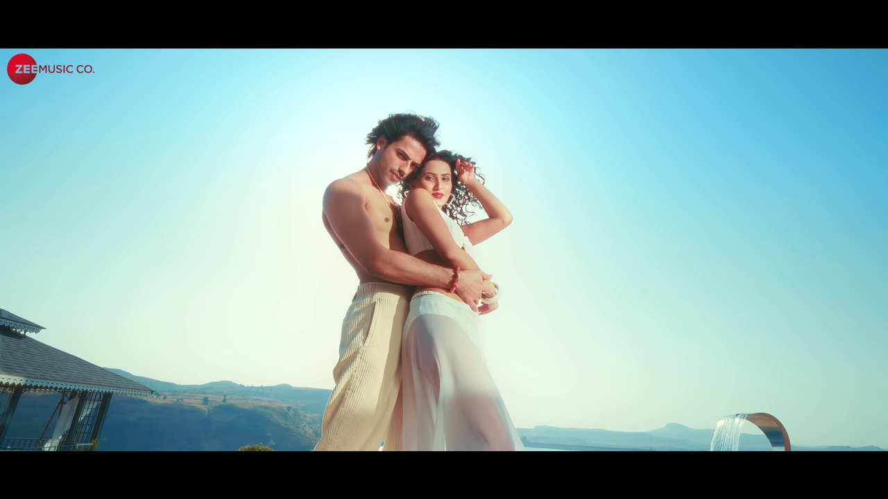 [Image: vlcsnap-2025-05-22-14h03m37s272.png]