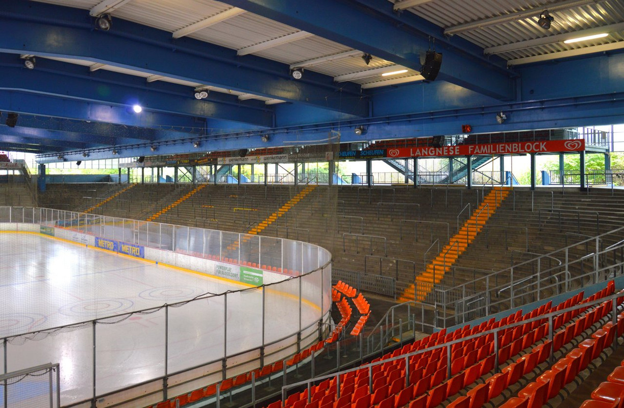2017-10-31-Eisstadion-Brehmstra-e-D-sseldorf-66-Shift-N.jpg