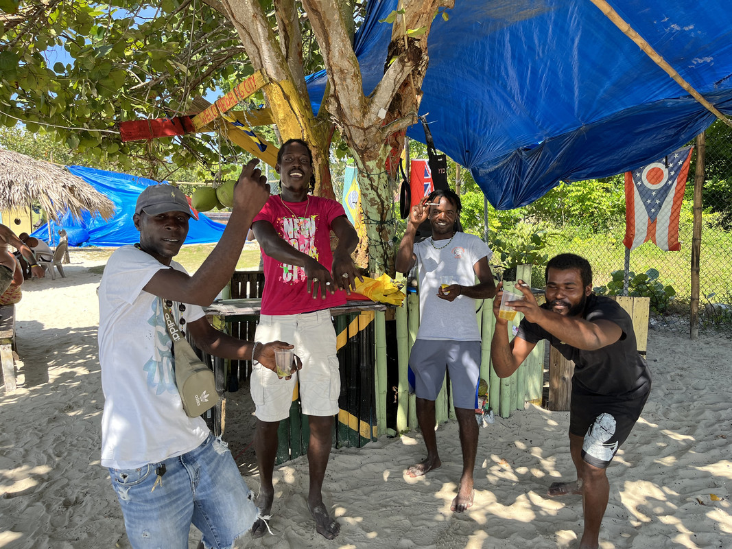 9C73B674-33B1-4D54-B215-0449E2C1BAE4