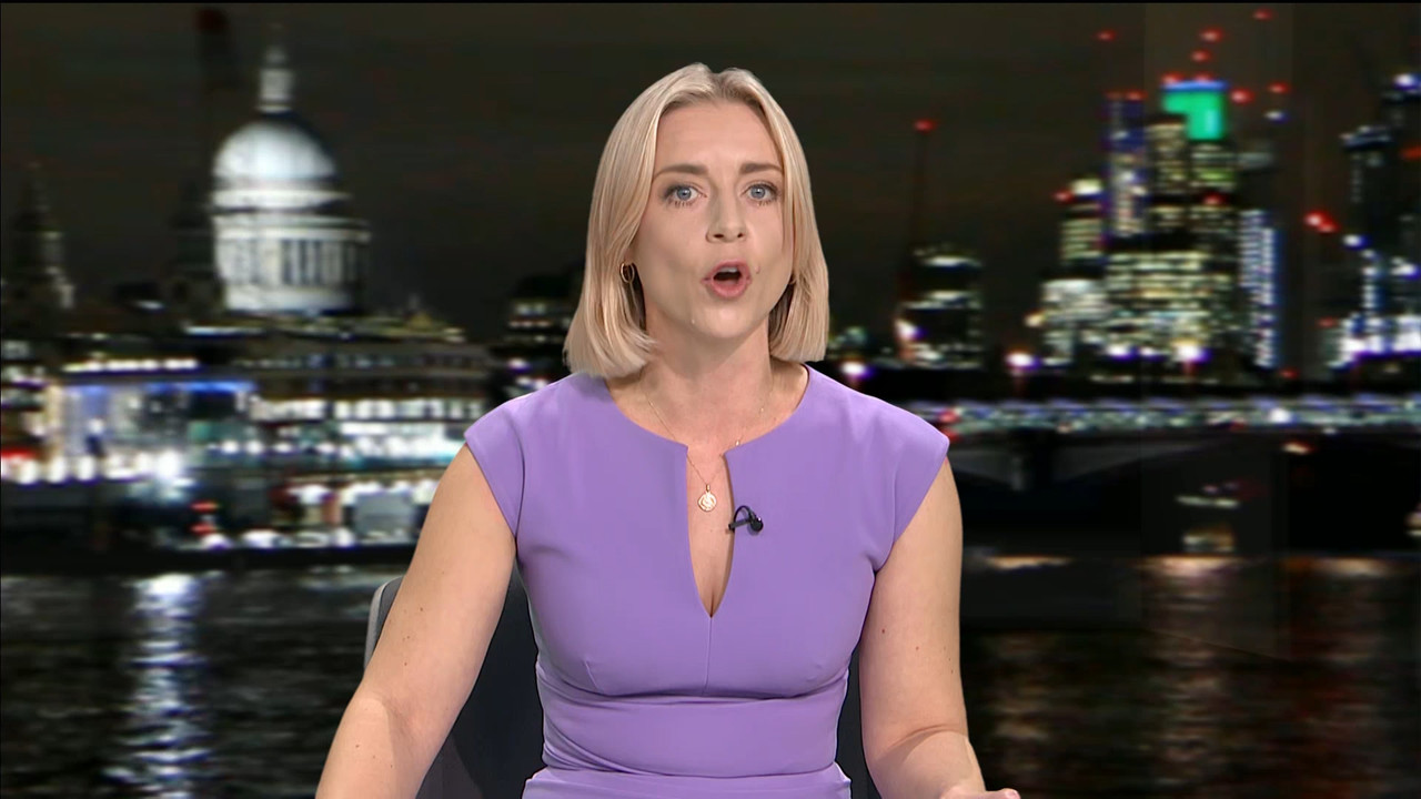 ITV News London_20231215_22302245.ts_snapshot_03.18.828